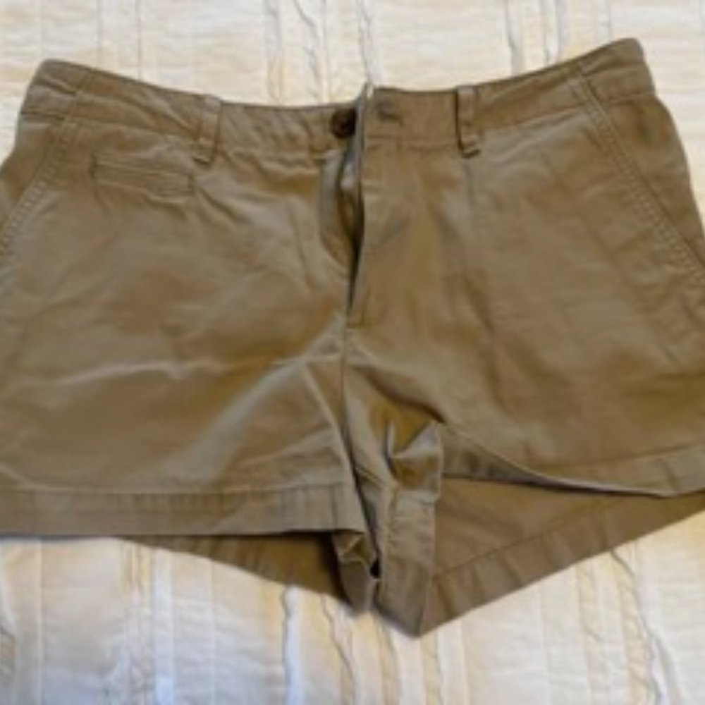 GAP Tan Khaki Shorts - Size 4R